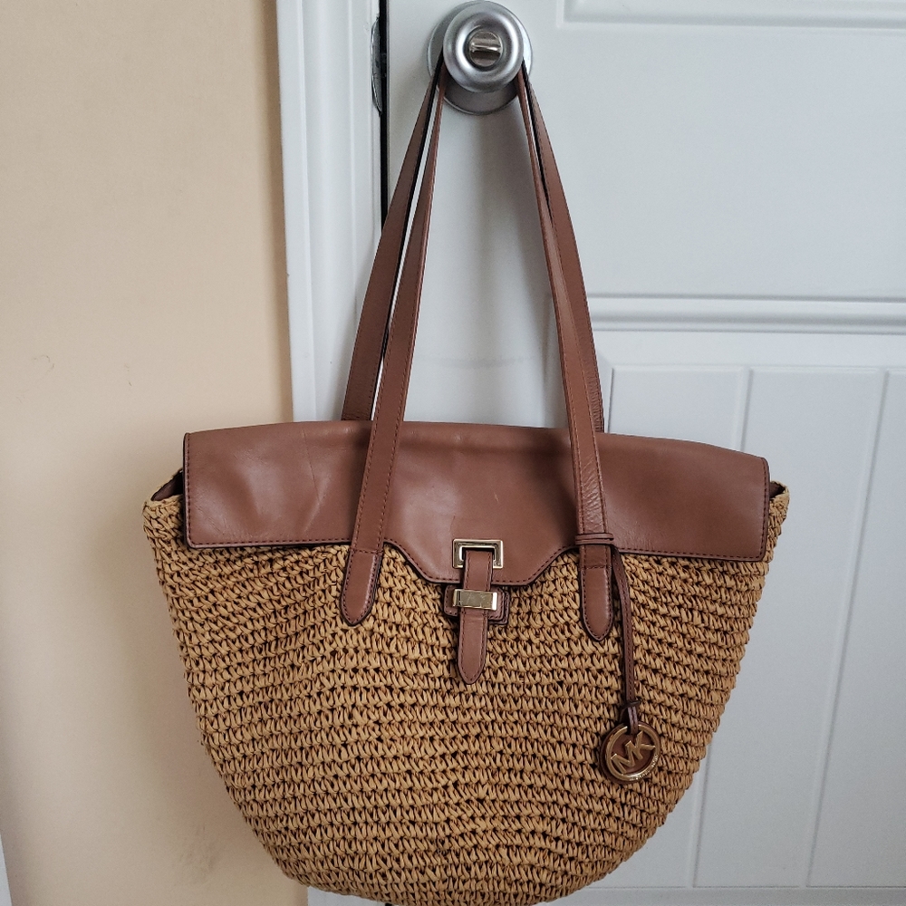 Michael Michael Kors Straw Naomi Large Tote